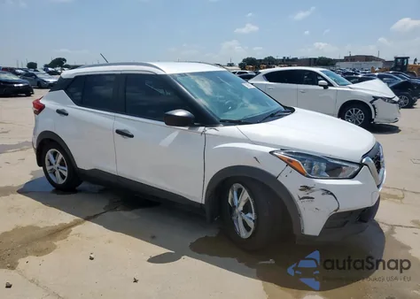 2018 Nissan Kicks S from USA, damaged, VIN 3N1CP5CU4JL540141